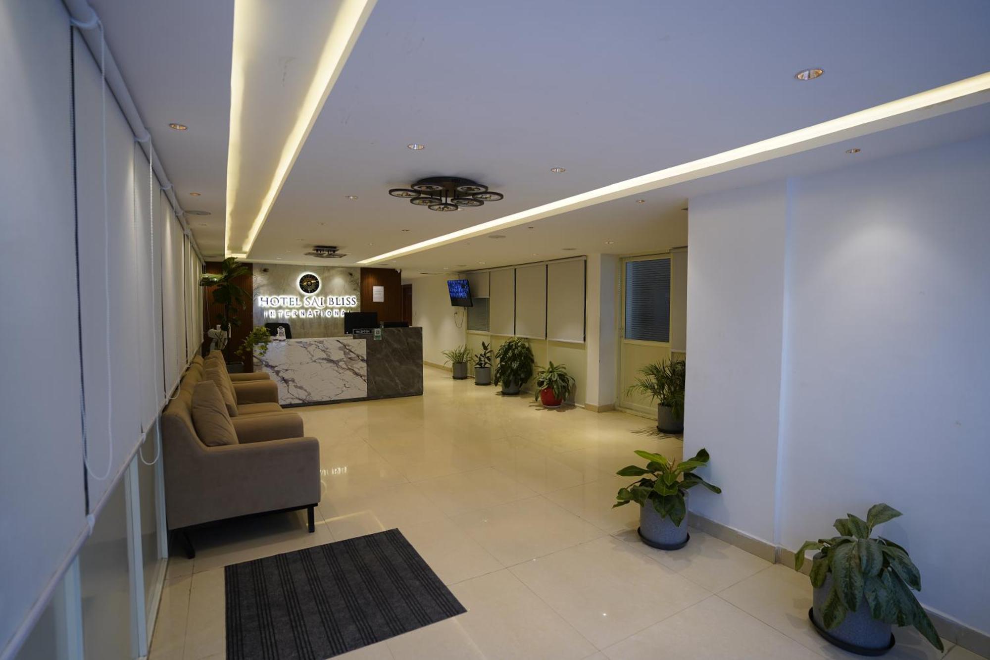 Sai Bliss Residency, Manyata Tech Park Hotel Bengaluru Kültér fotó