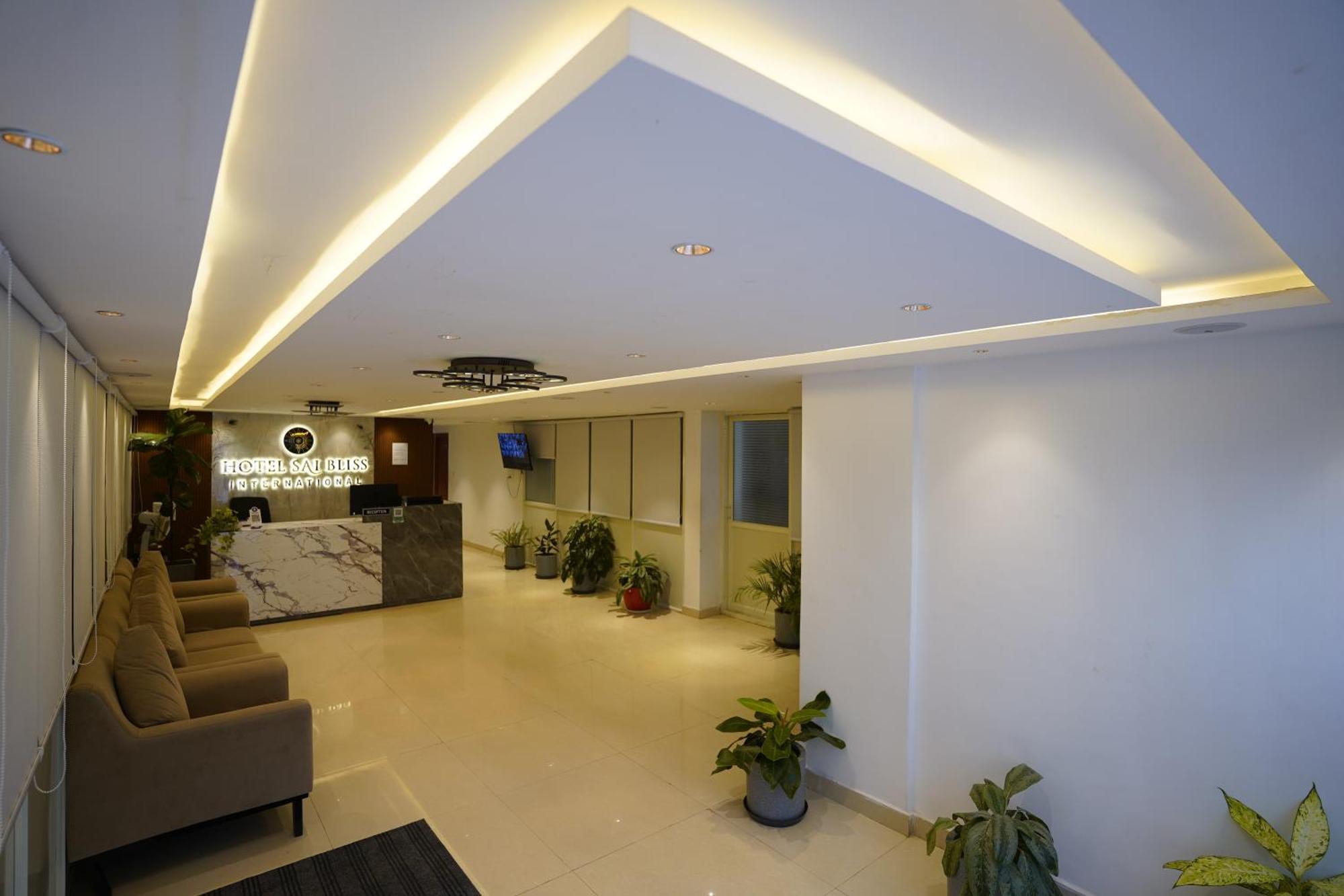 Sai Bliss Residency, Manyata Tech Park Hotel Bengaluru Kültér fotó
