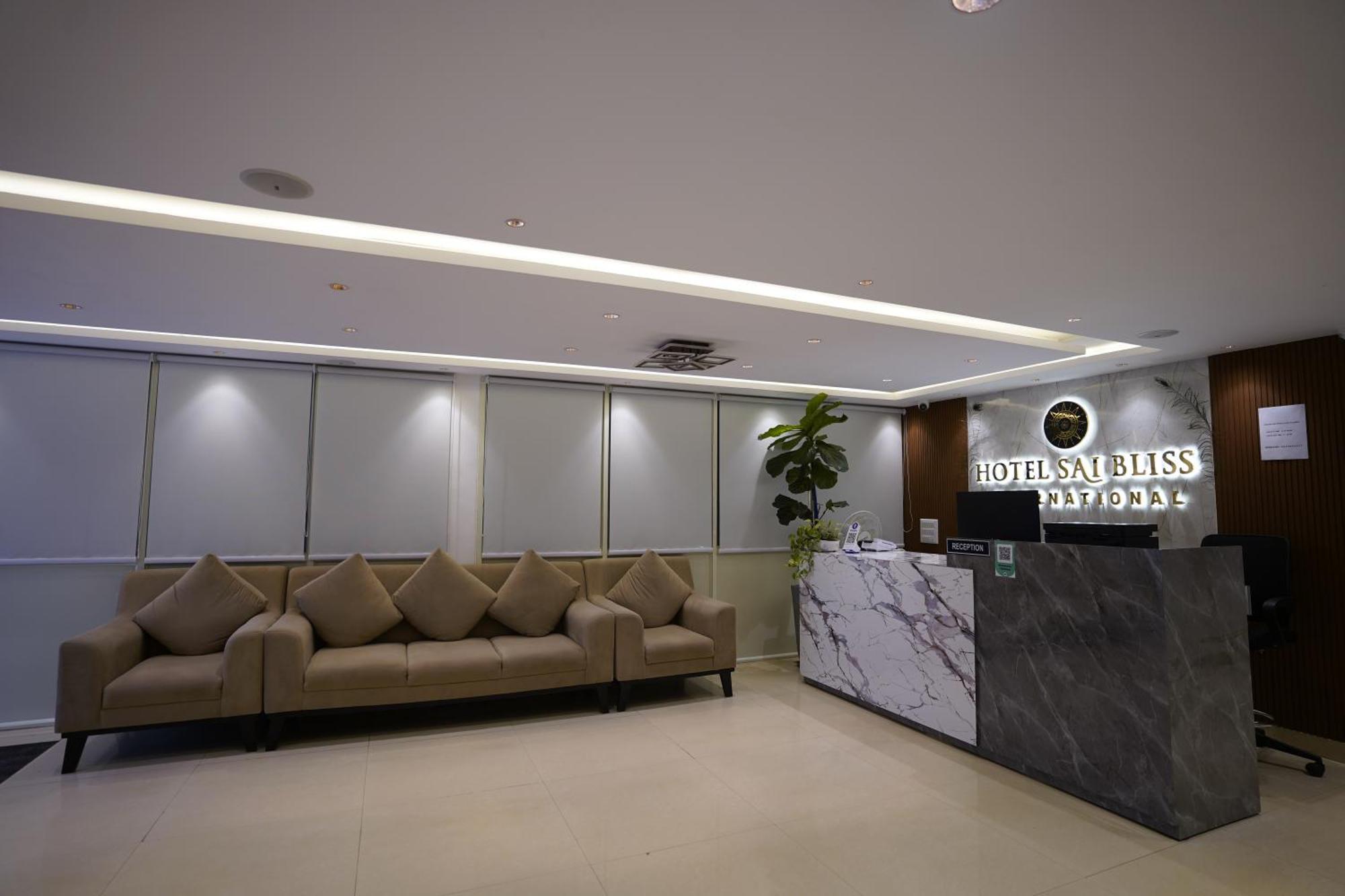 Sai Bliss Residency, Manyata Tech Park Hotel Bengaluru Kültér fotó