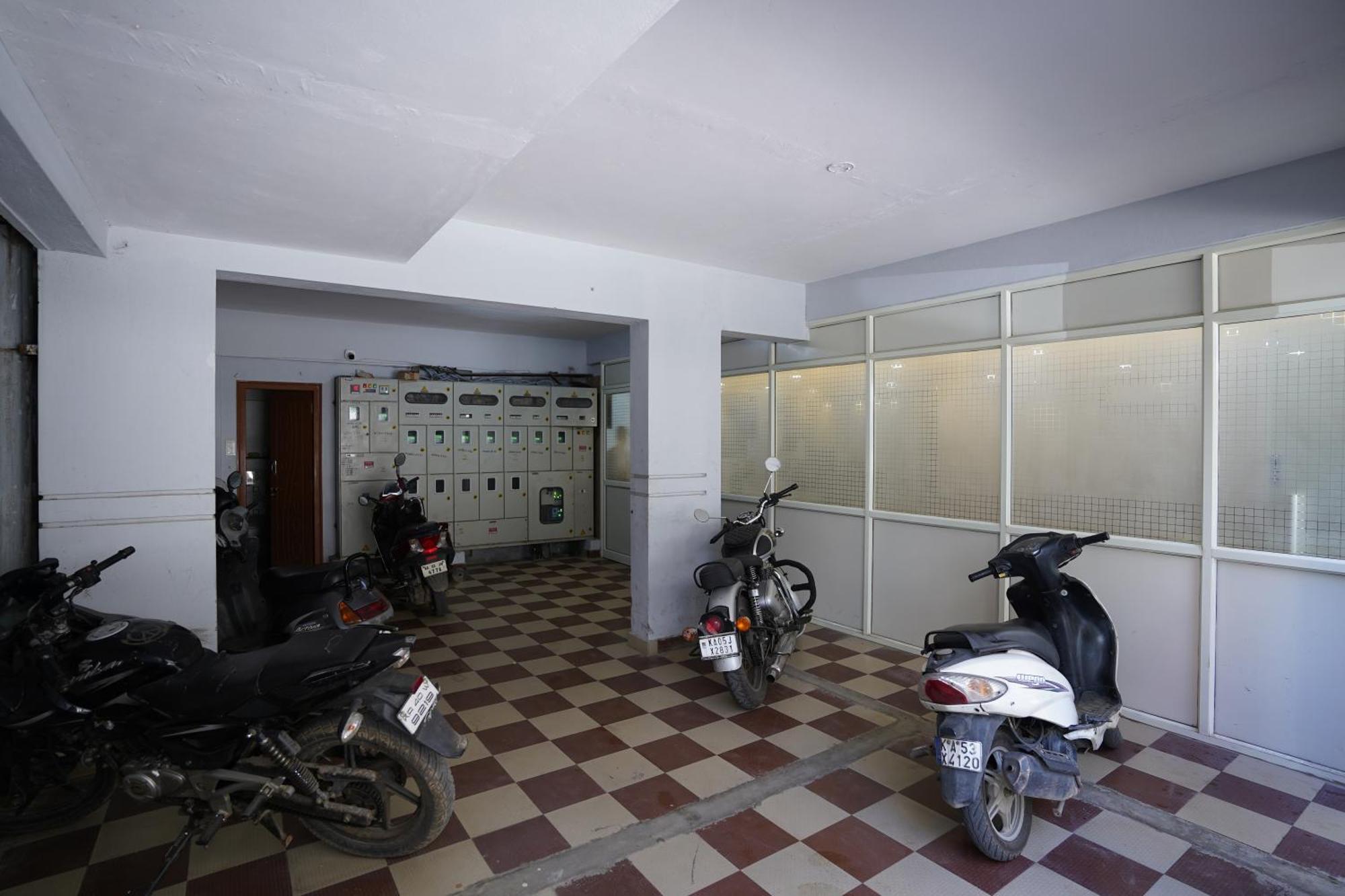 Sai Bliss Residency, Manyata Tech Park Hotel Bengaluru Kültér fotó
